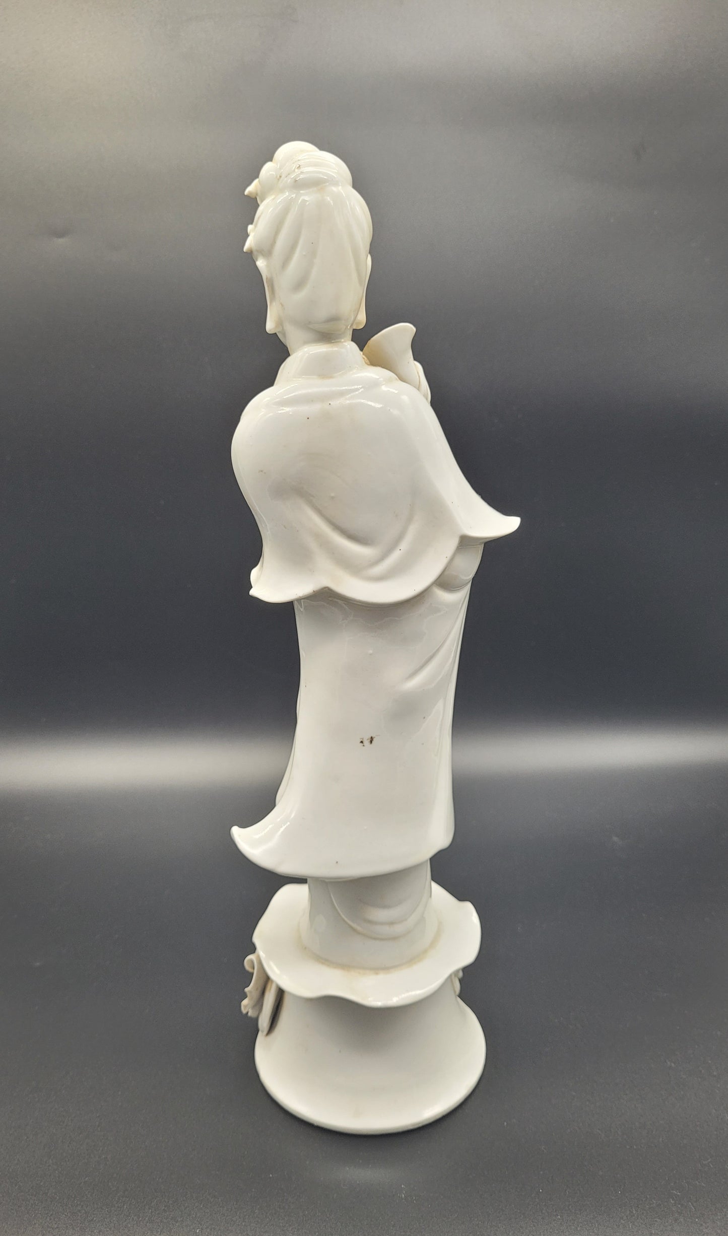 Antique Porcelain Guanyin Kwanyin Figurine