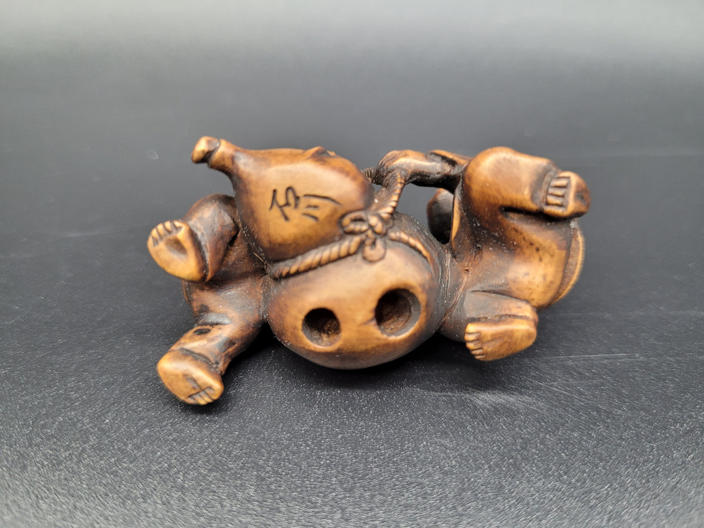 Antique Japanese EDO Period hand-carved wood Netsuke 18th Century