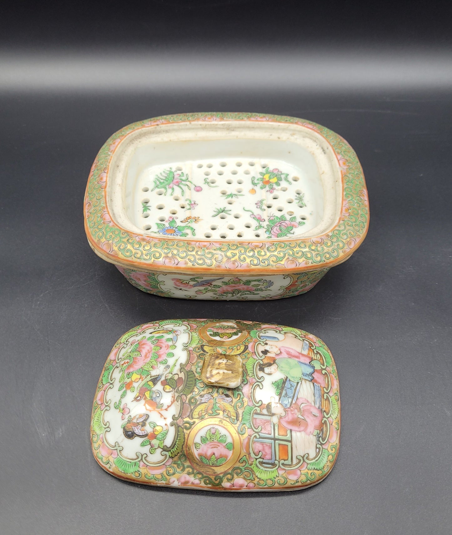 Chinese 19th Century Famille Rose Canton Food Warmer