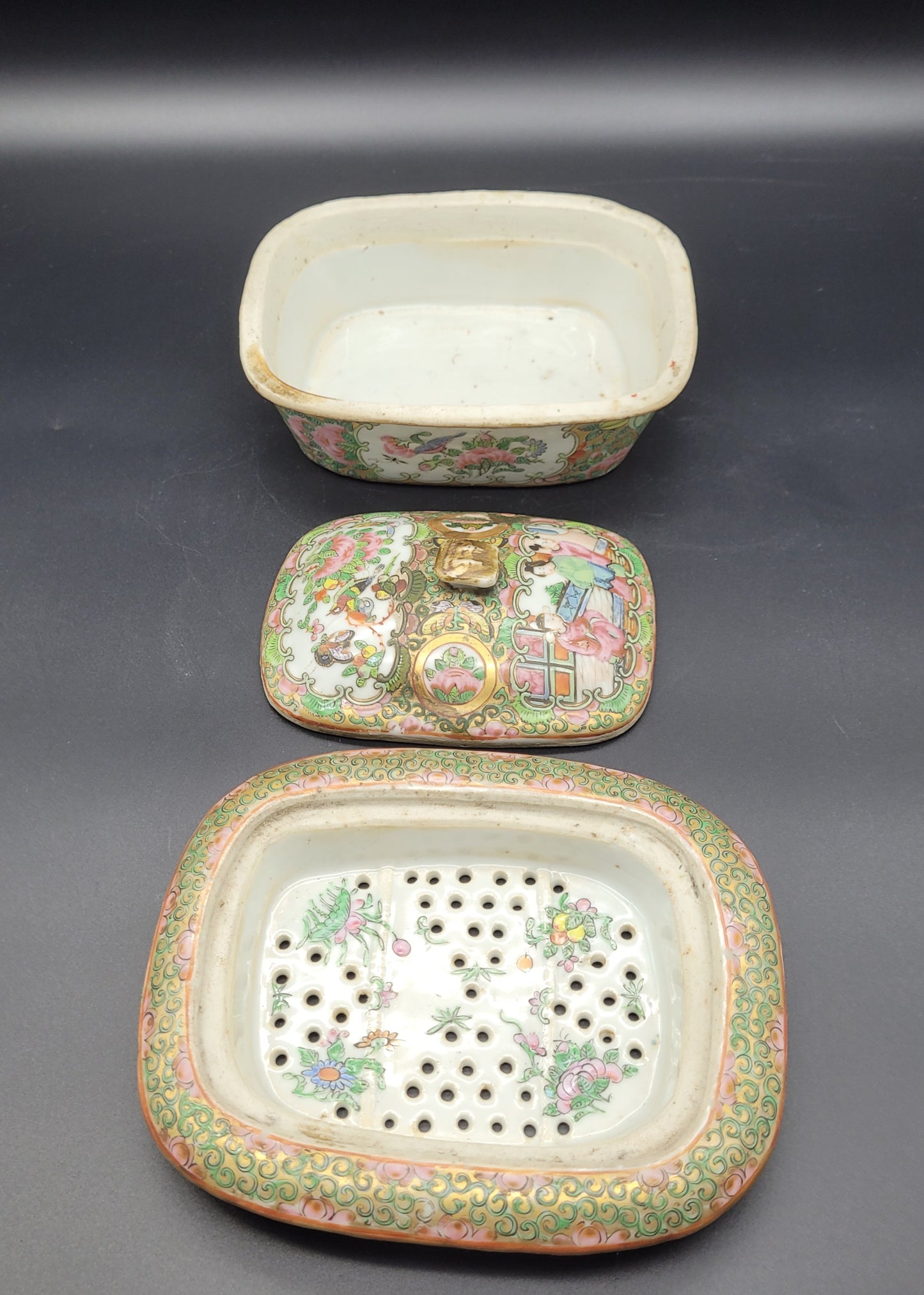 Chinese 19th Century Famille Rose Canton Food Warmer