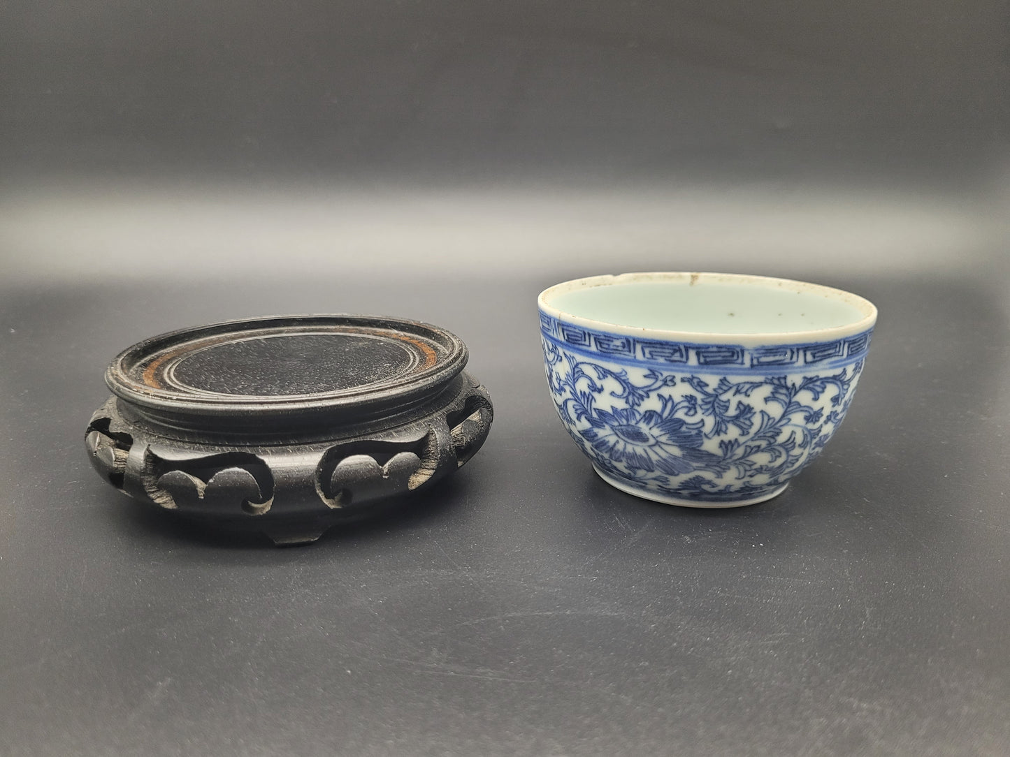 Chinese 18th century Blue & White Bowl with Wooden Stand