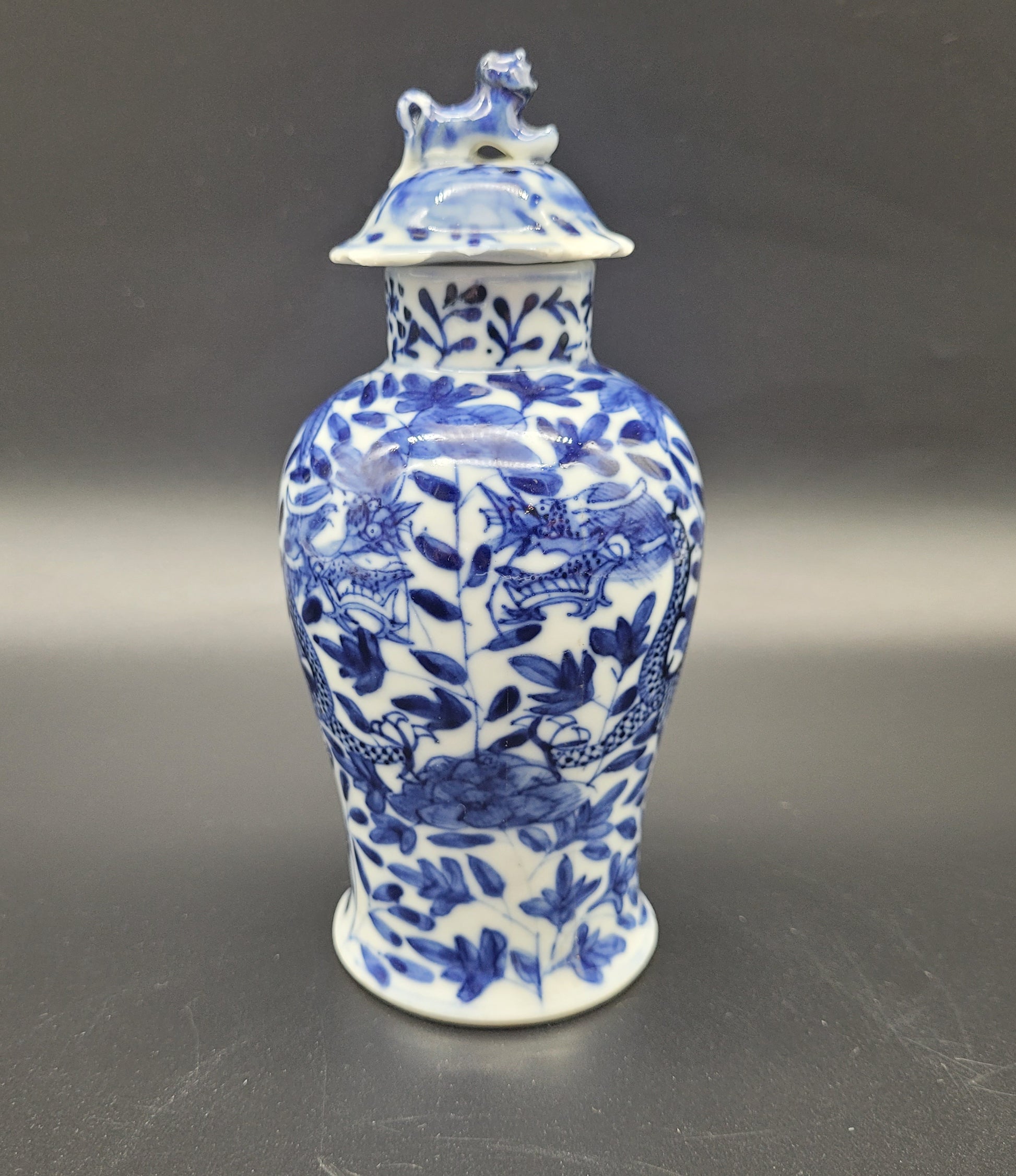 Antique Chinese Dragon Vase 19th Century 4 Character Mark