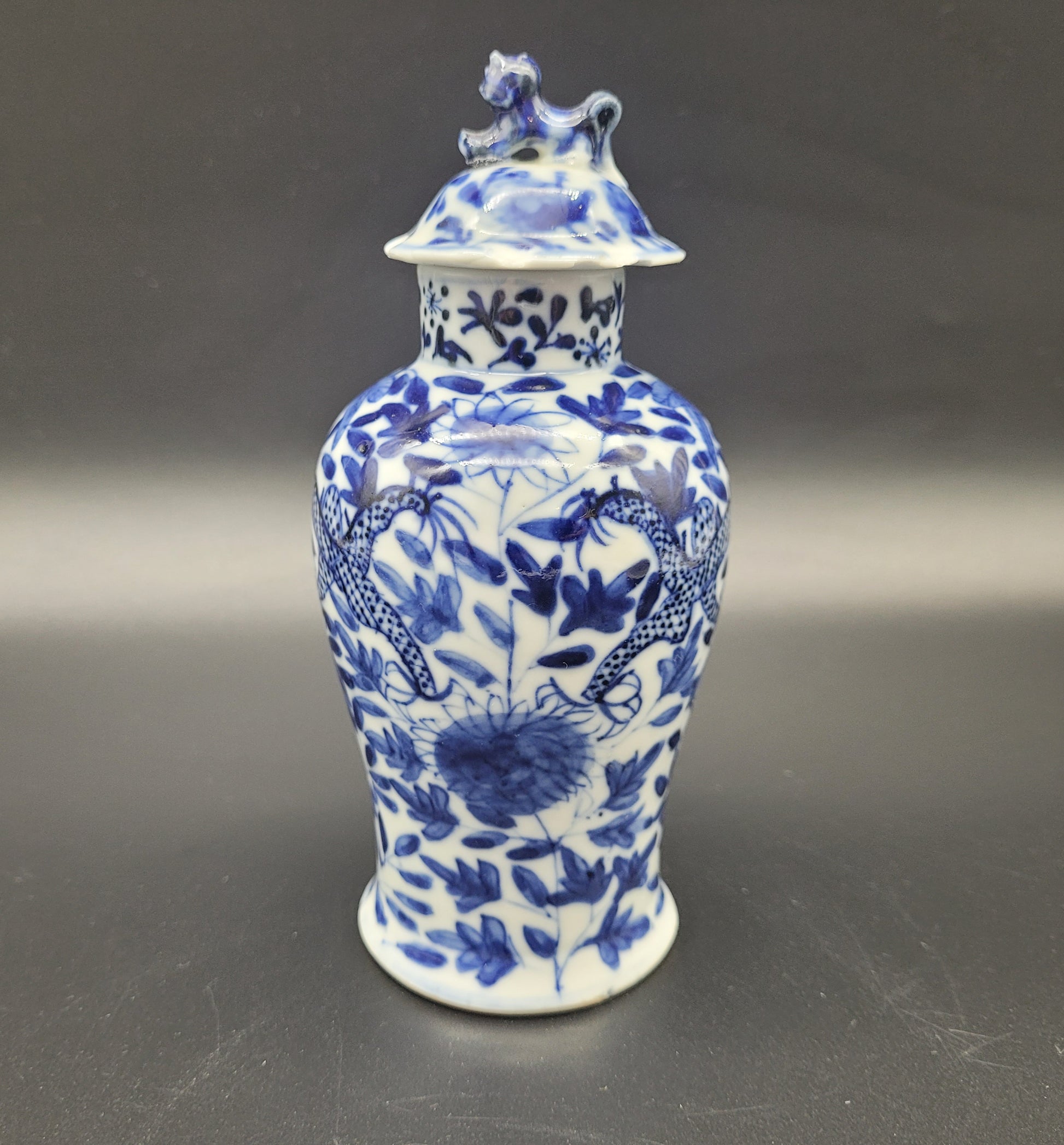 Chinese Dragon Vase 4 Character Mark