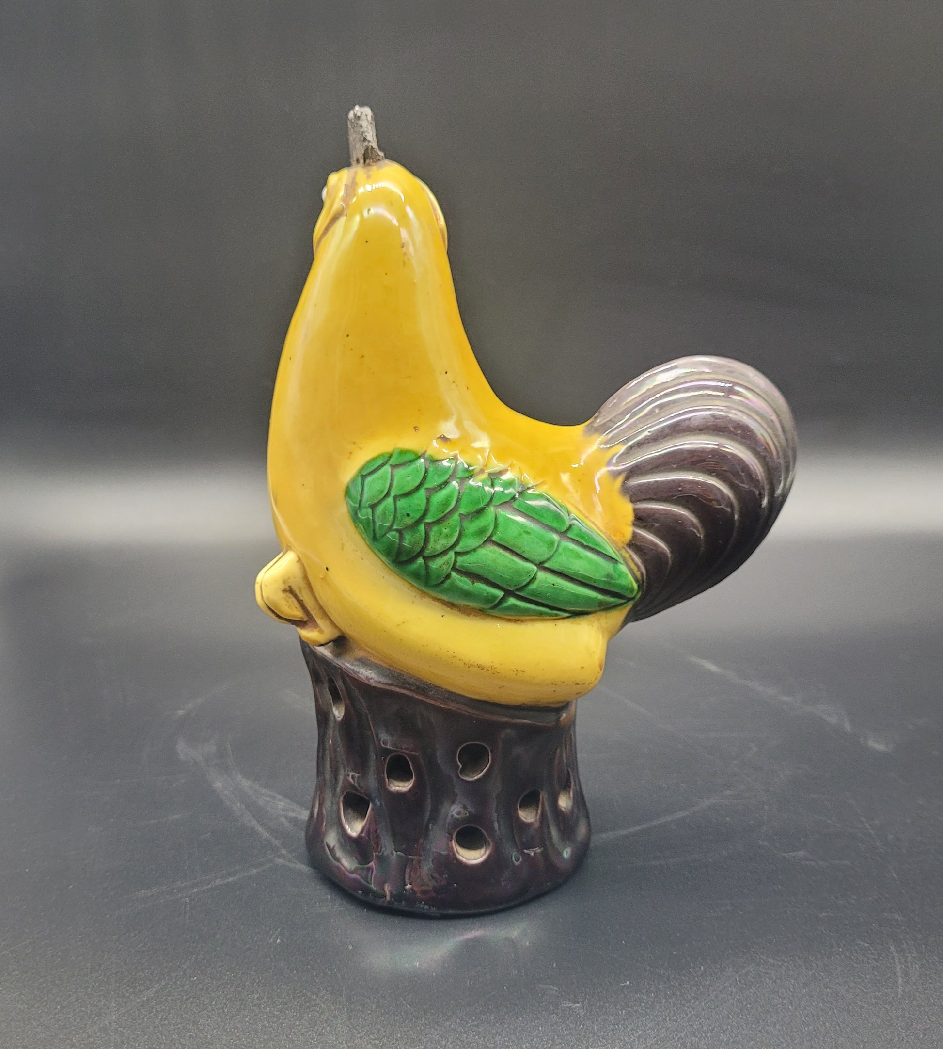 19th century Yellow Glazed Pottery Hens / Cockerels