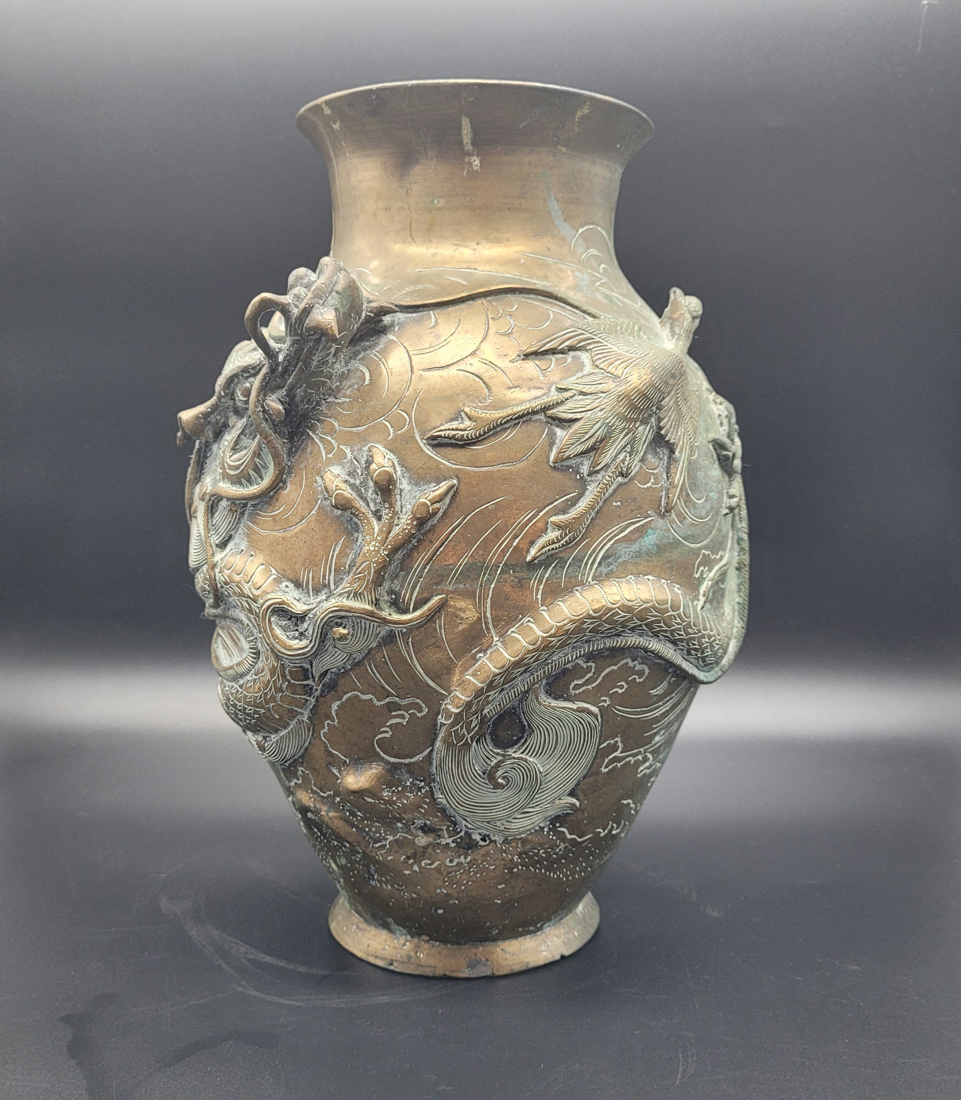 Antique Japanese Meiji Bronze Dragon Vase 19th Century Signed to the base