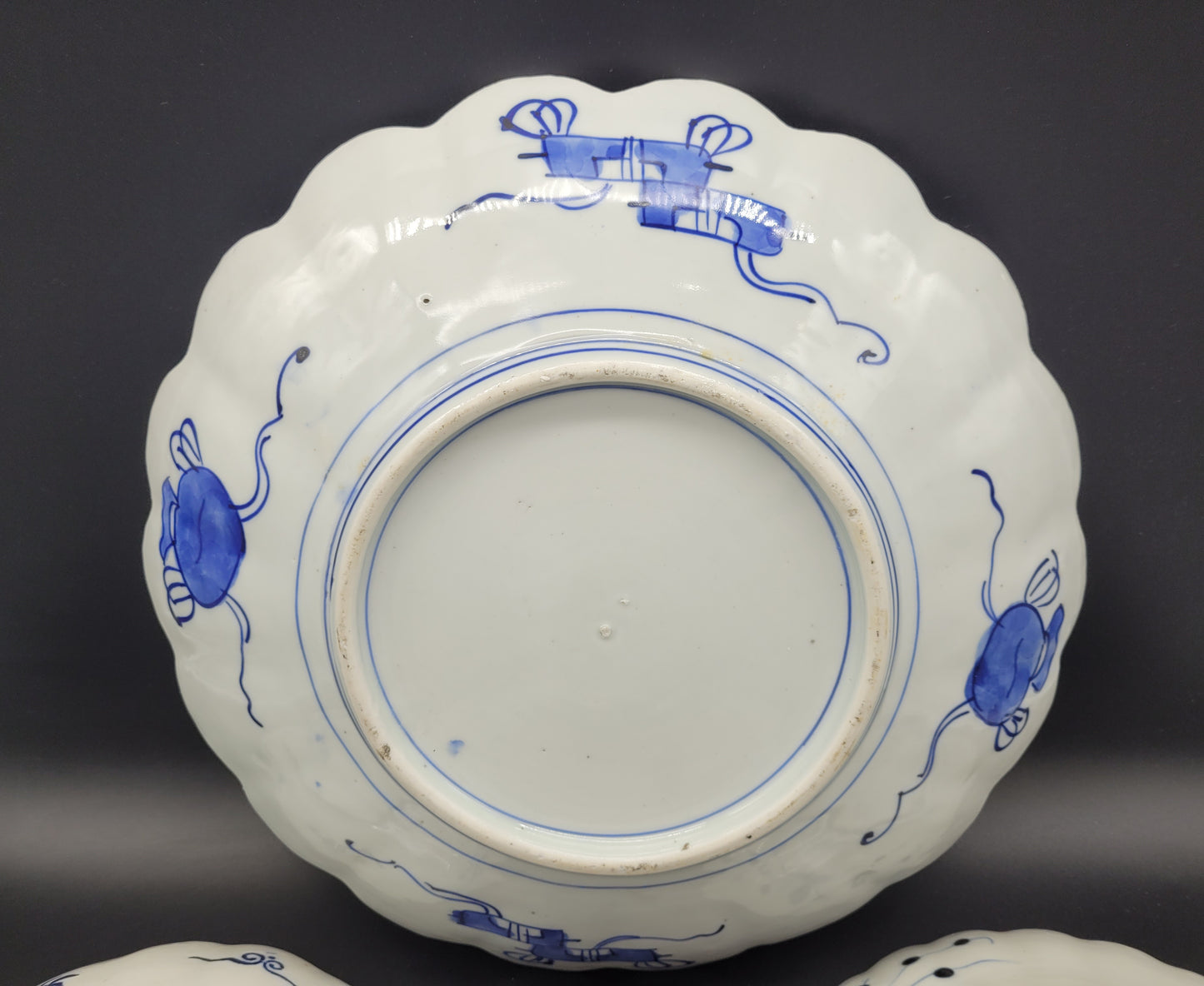 Antique Japanese IMARI Porcelain Collection 6 peices 19th century back of charger