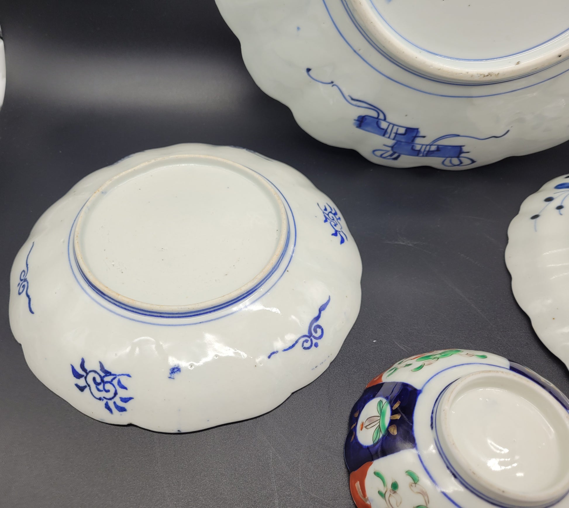 Antique Japanese IMARI Porcelain foot rim