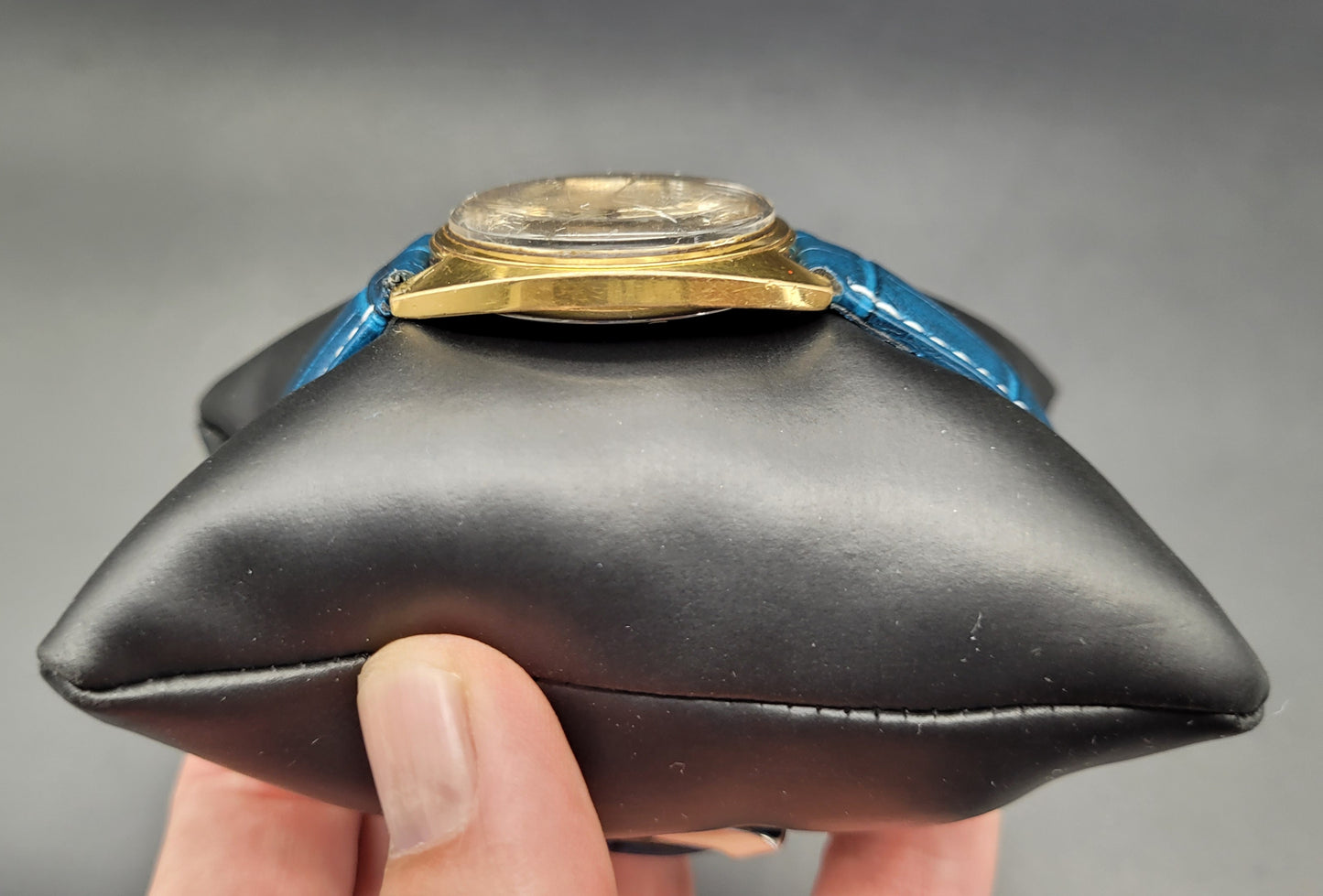 1960s Vintage Swiss Watch Automatic 25 Jewels