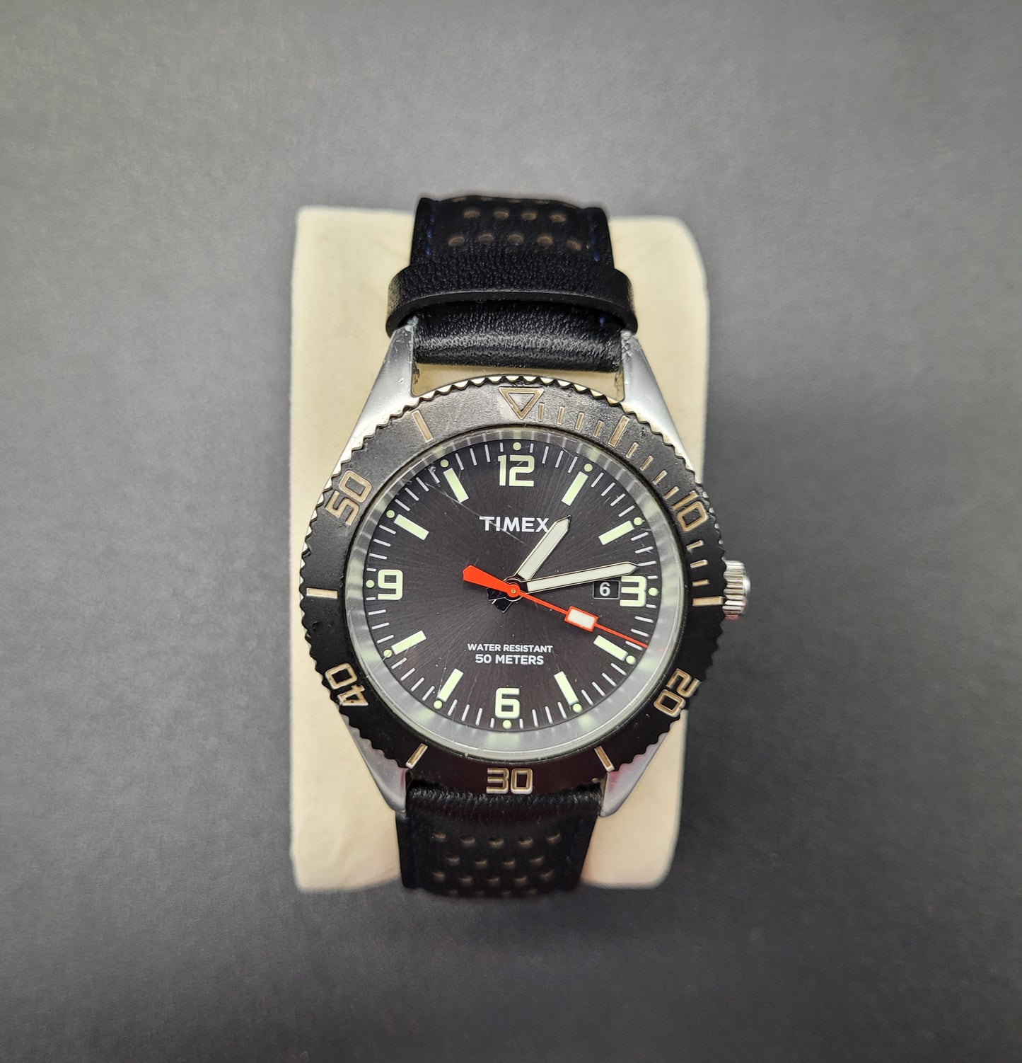 Vintage Timex Mens Watch Diver style Black Dial