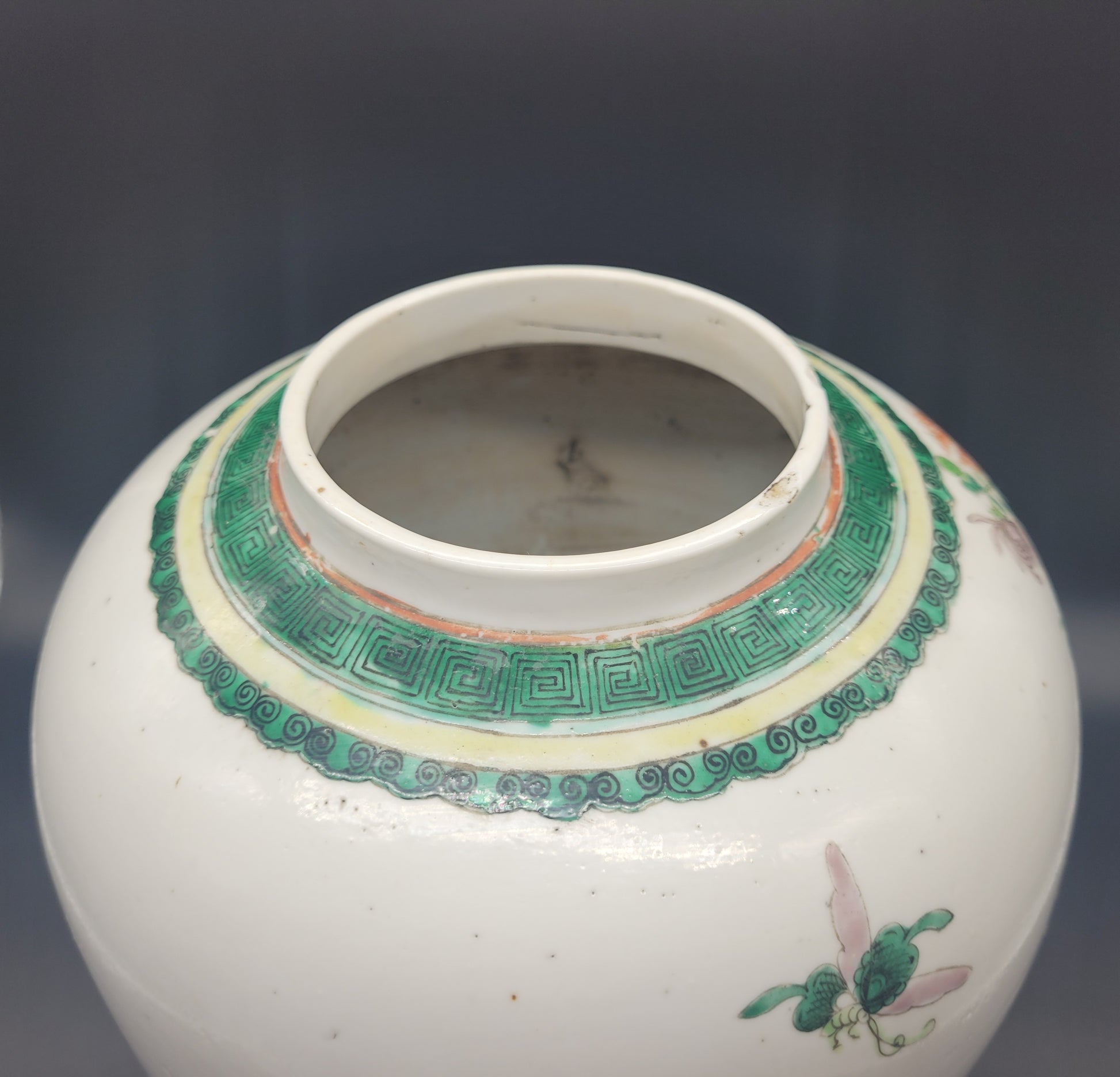 Beautiful LARGE Chinese Famille Vert Ginger Jar & Carved Wooden Stand  antiques for sale