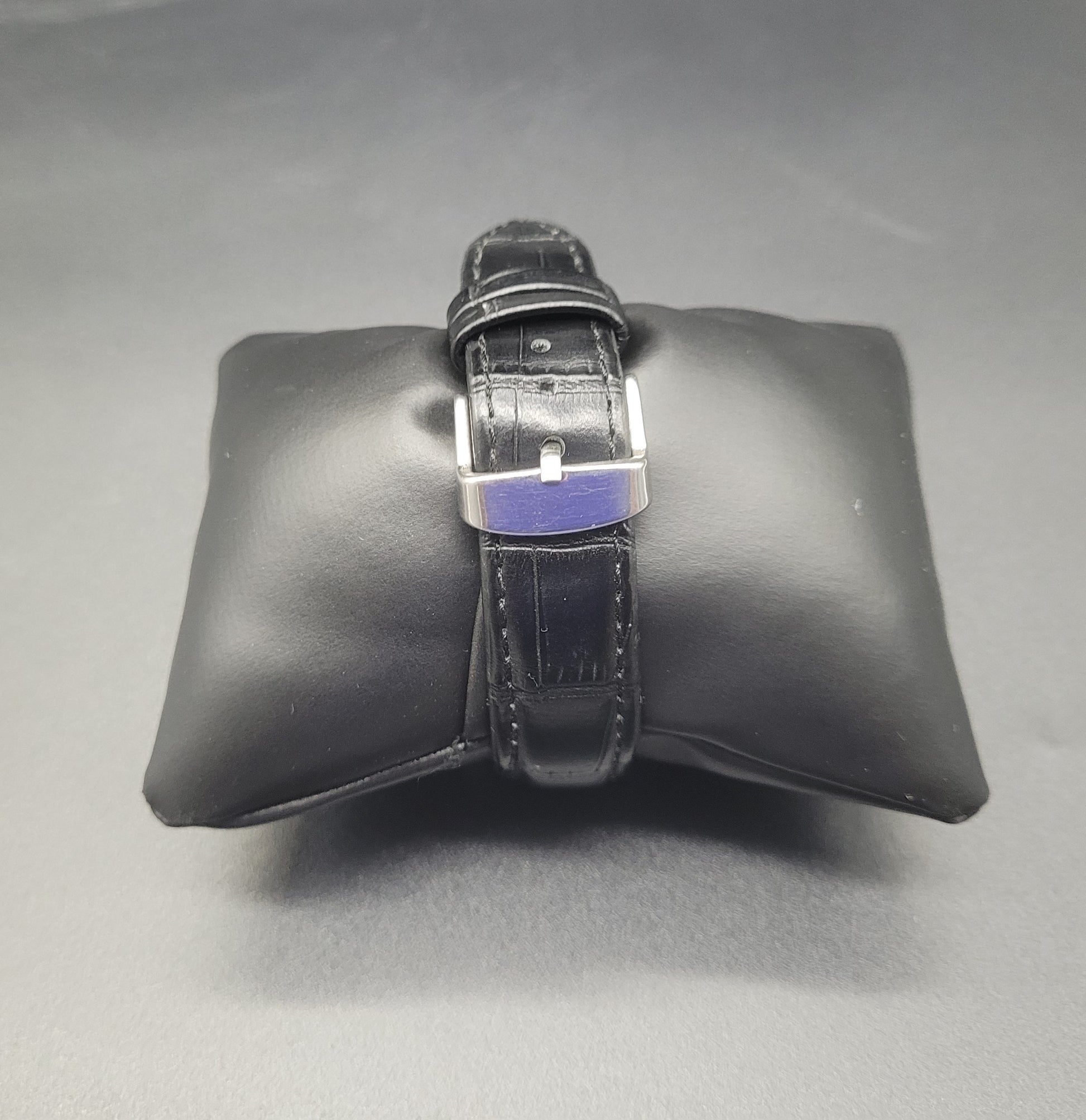 COLLECTIBLES ONLINE  Vintage SEIKO 5 Automatic Mens Watch Black Dial