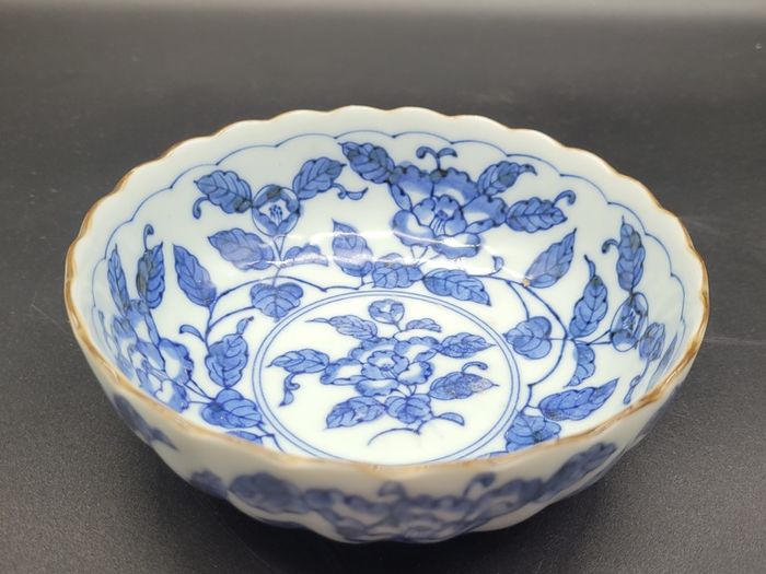 Vintage Chinese or Japanese Bowl Blue White Porcelain