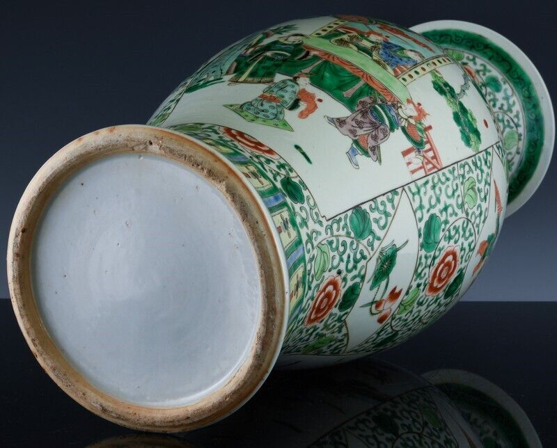 LARGE 19THC CHINESE FAMILLE VERTE IMPERIAL FIGURES LANDSCAPE VASE