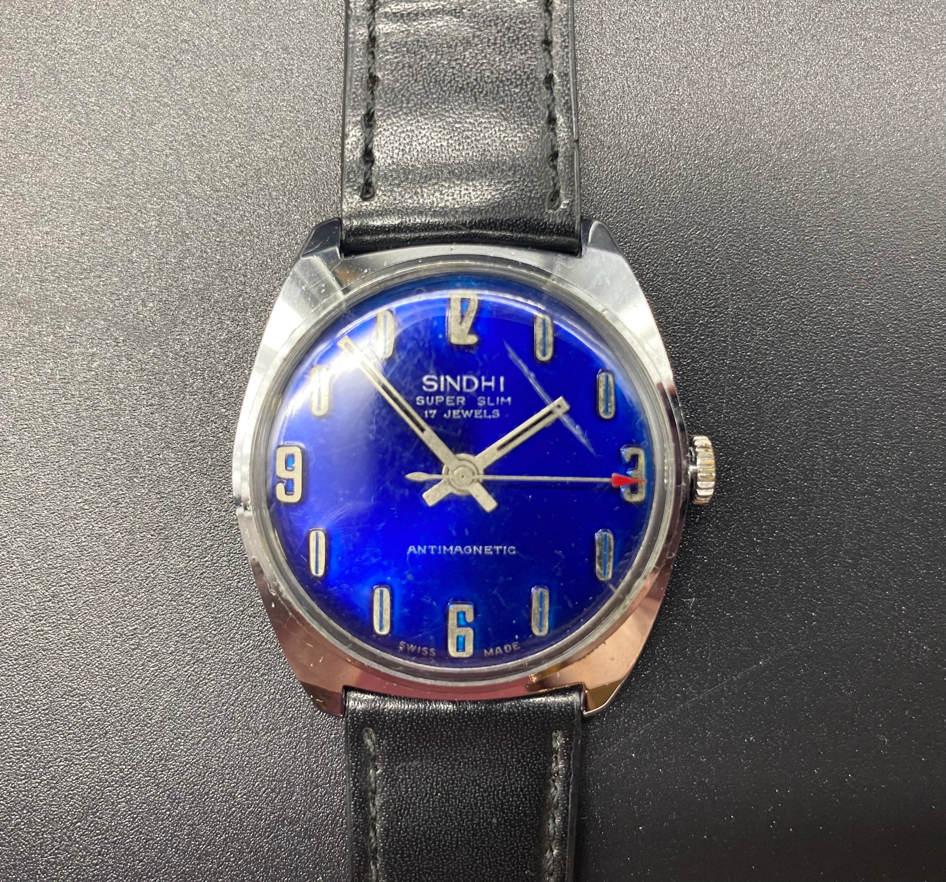 Vintage Retro SWISS MADE SINDHI Super Slim 17 Jewels Antimagnetic Watch VINTAGE Seiko Watches