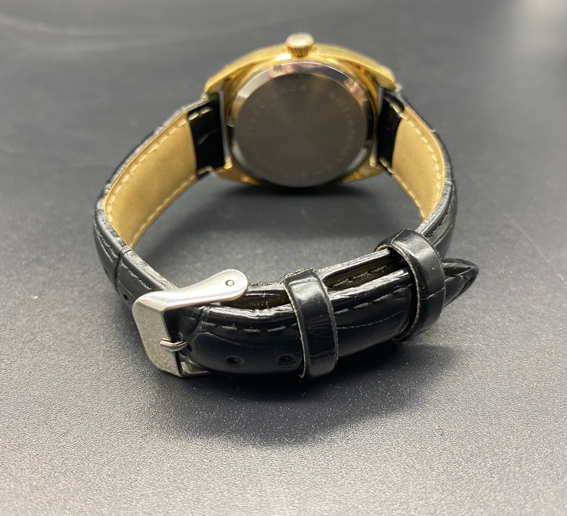 Buy Mens Watches Online USA Vintage Retro SWISS AROXANA 15 Jewels Antimagnetic Watch   RARE 1960s Mens Mechanical watch on Leather Strap with a Really Nice Champagne Dial