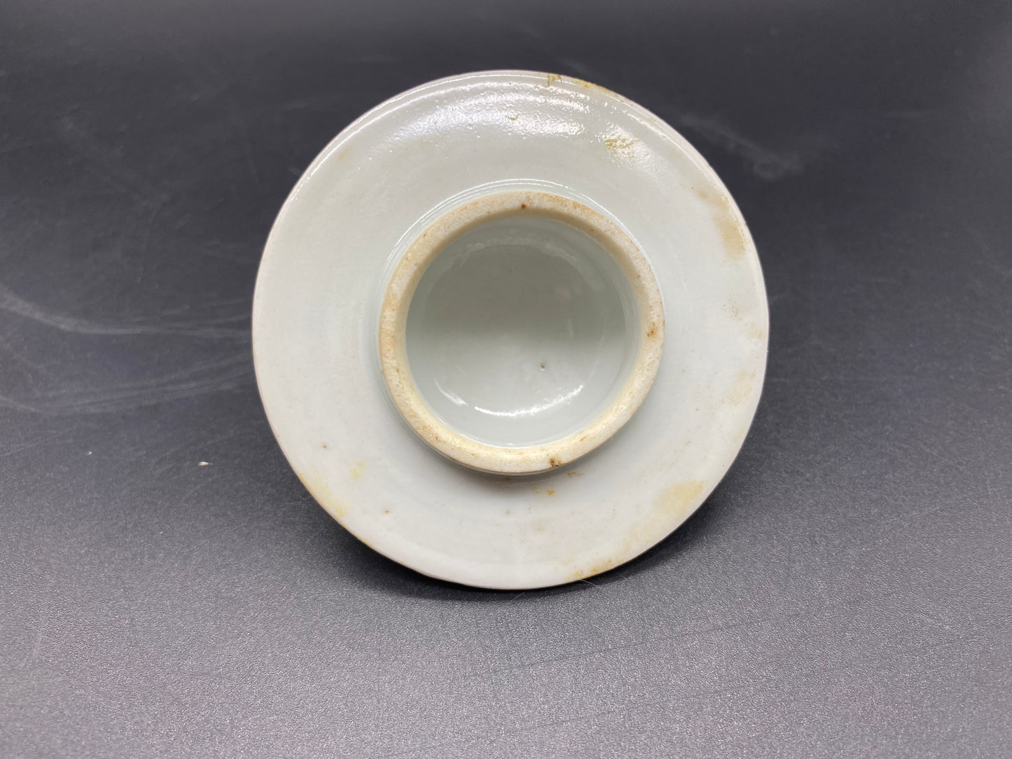 Antique Chinese Famille Verte Qing Dynasty Porcelain Vase with Cover