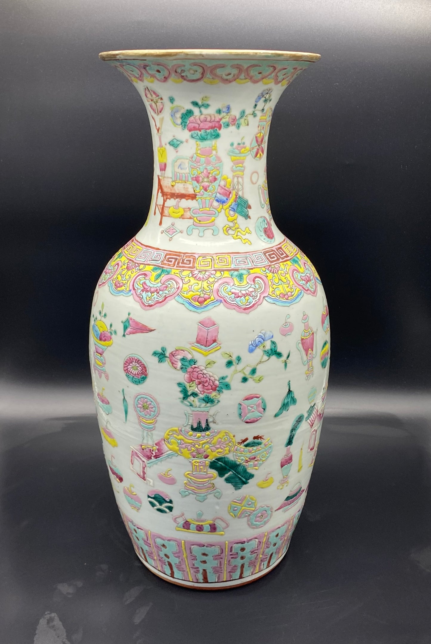 ANTIQUES ONLINE - Large Chinese famille rose decorated vase very well painted with brightly Coloured Enamels, scholars object and flower ball decoration.