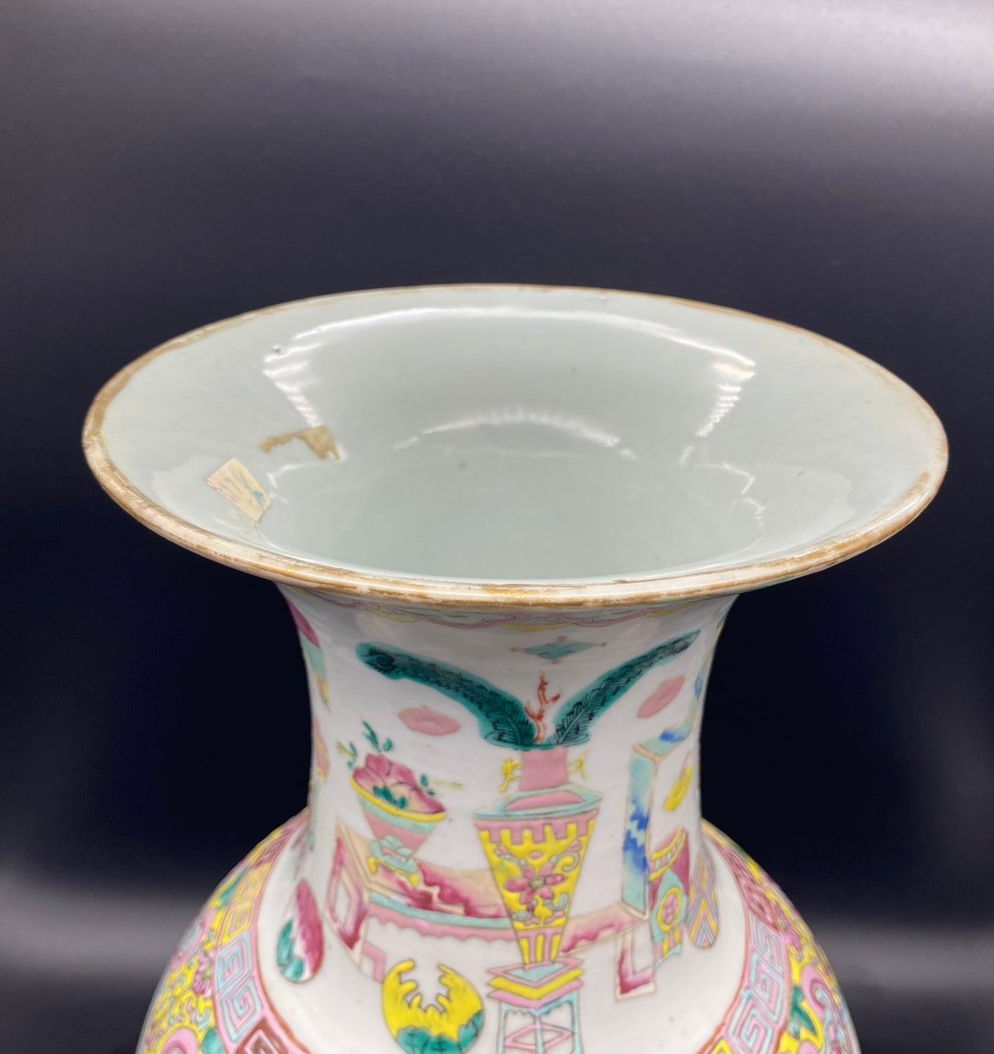 Chinese Porcelain Large 19th Century Famille Rose Vase