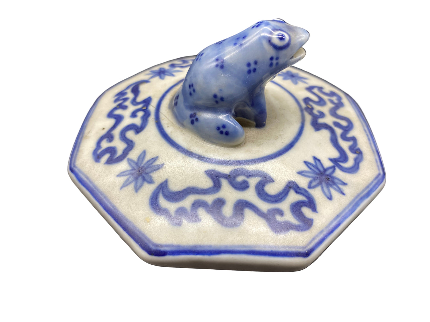 No chips, cracks or repairs. Normal kiln spotting that one should expect from Antique Chinese porcelain.