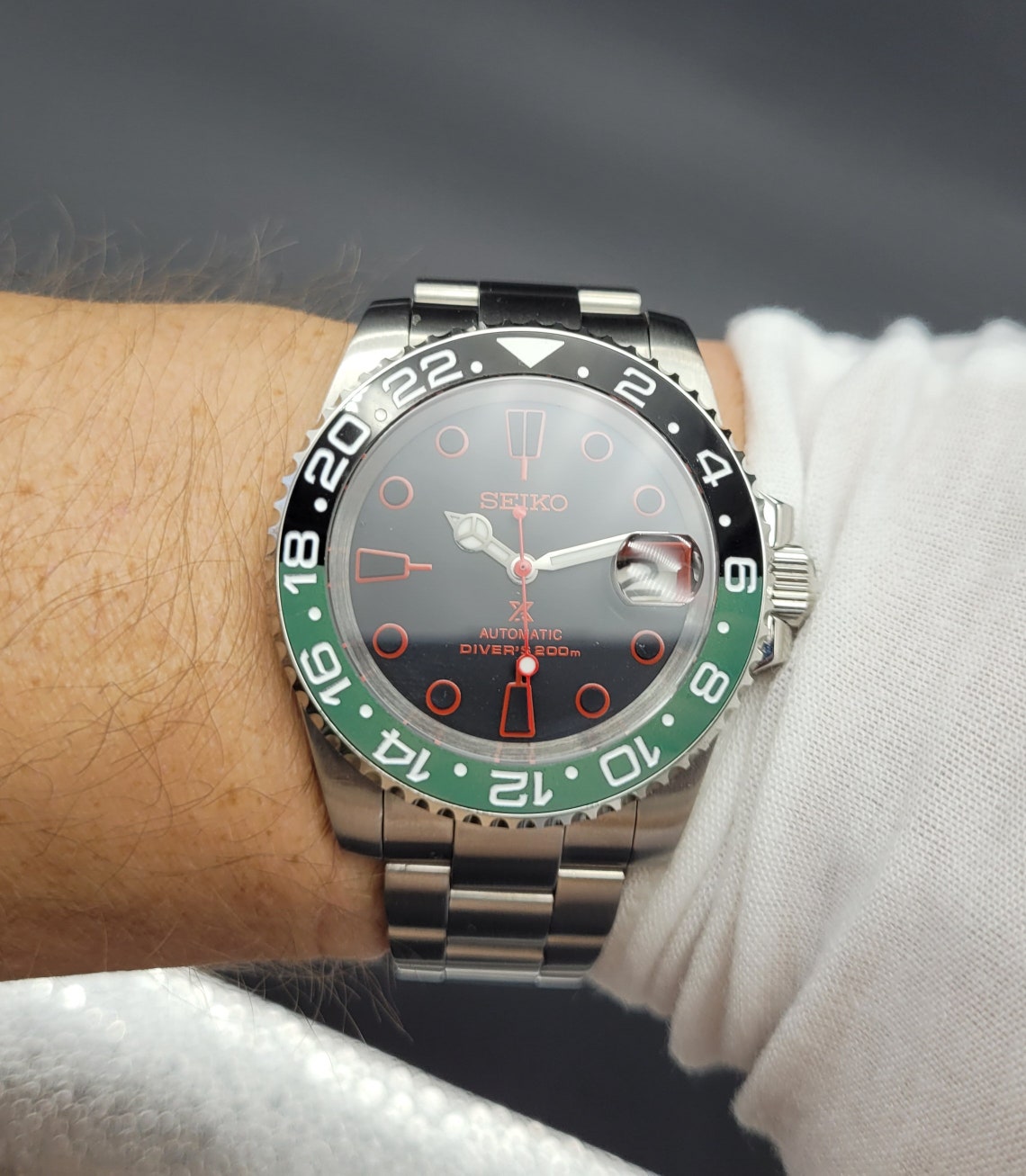 Mens Seiko Watch Mod , Sprite Mods Watches Black / Red Dial Custom Watch