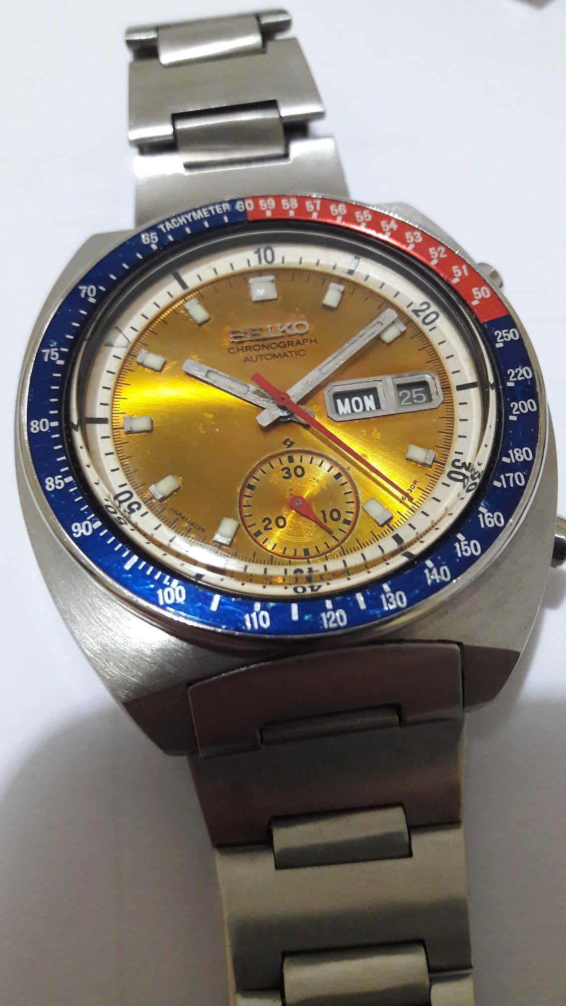 Seiko Pogue Pepsi bezel automatic chronograph vintage watch