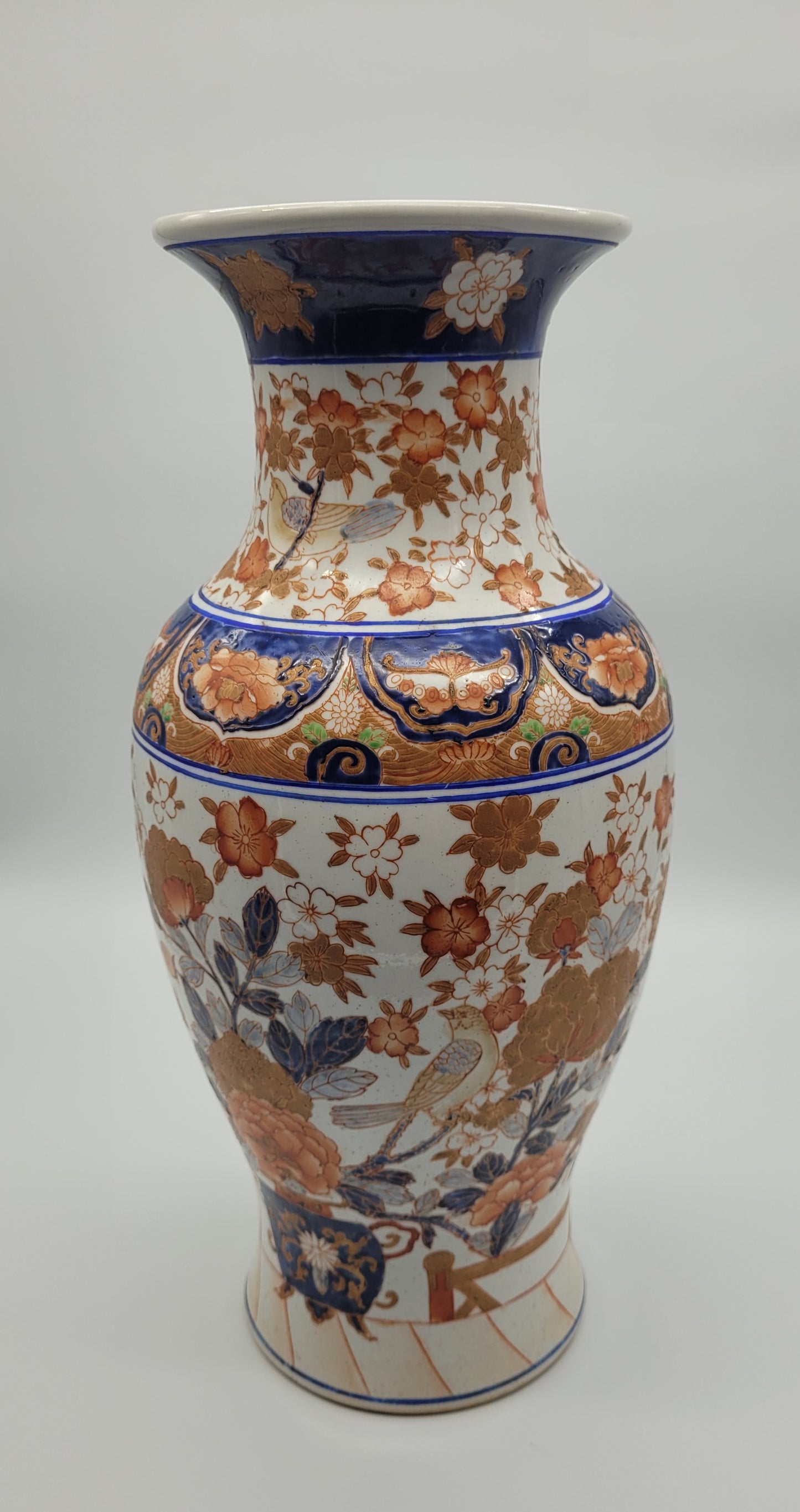 Antique Japanese IMARI Antique 19th Century Large Baluster Vase