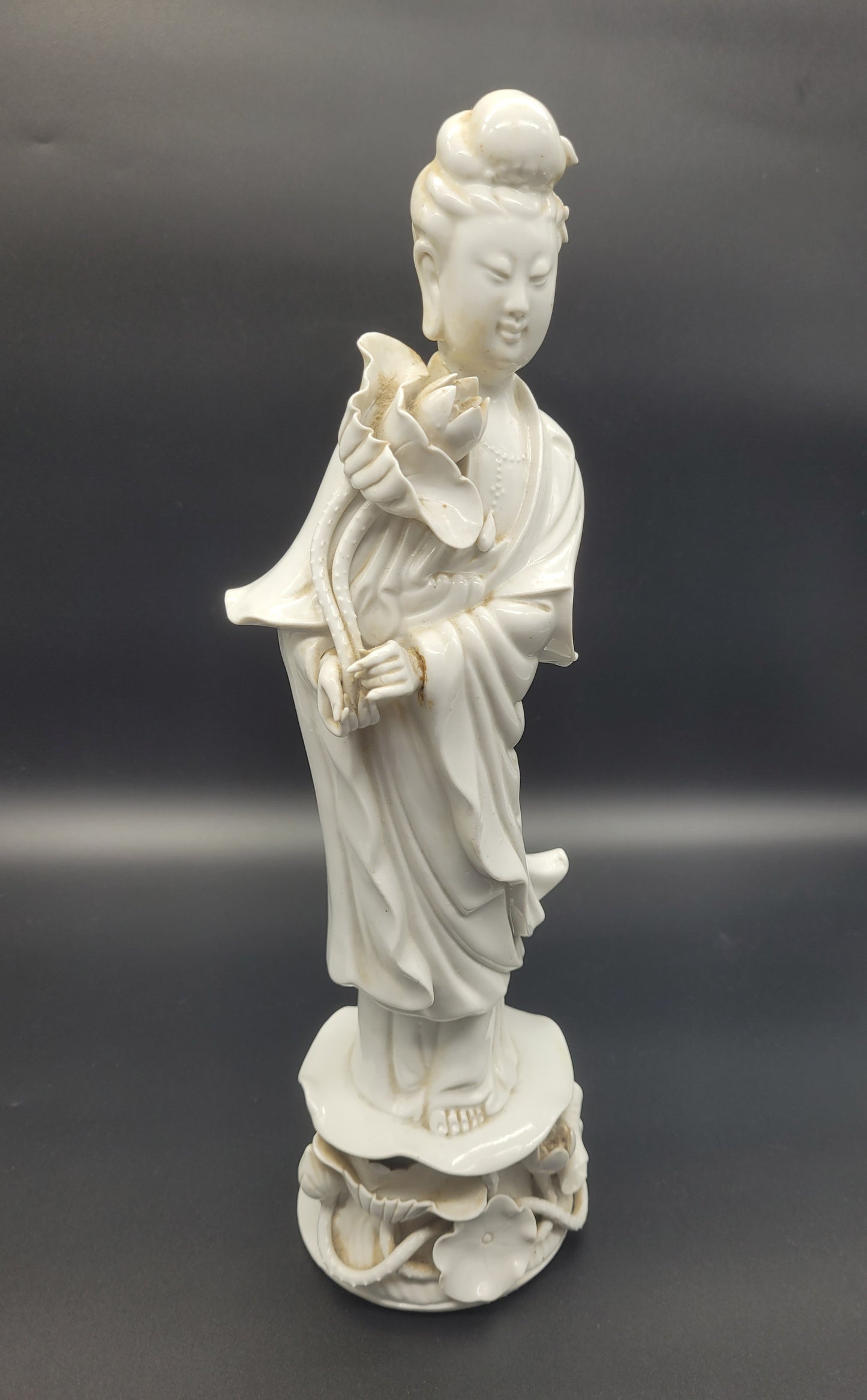 Antique Chinese Blanc De Chine  Guanyin Kwanyin Figurine 