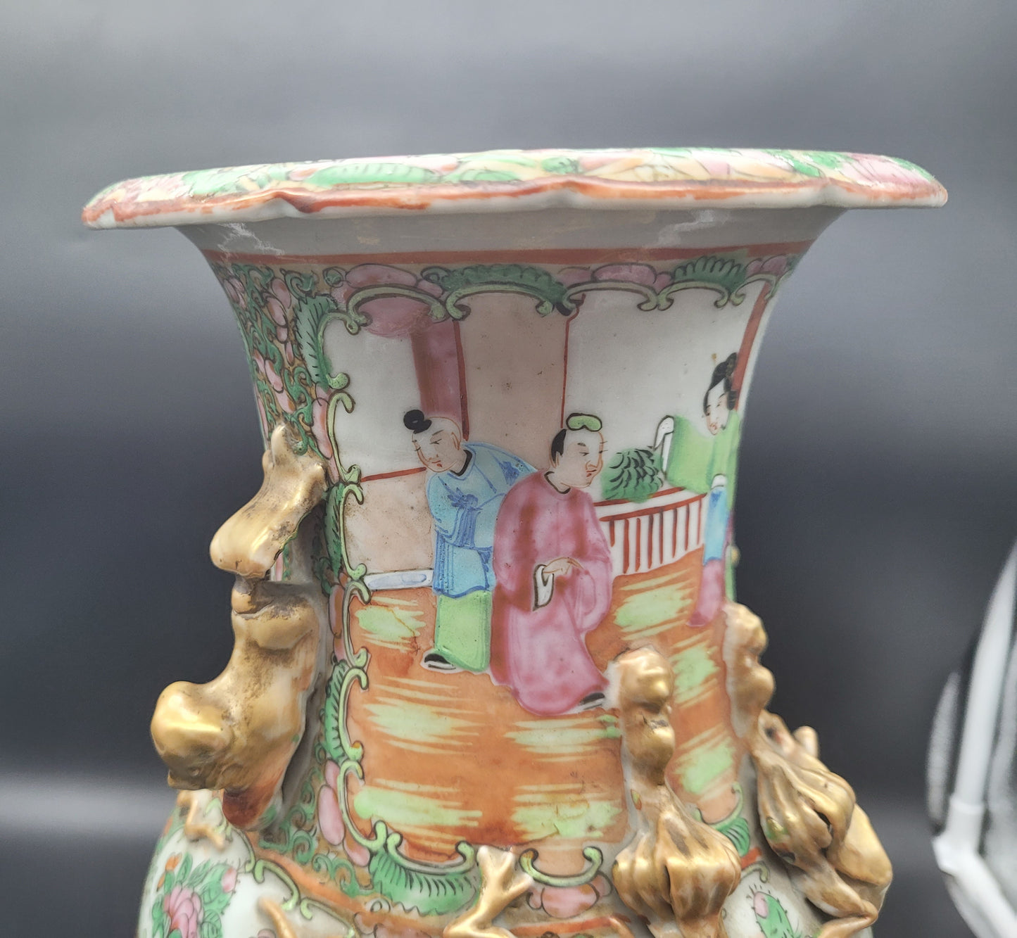 LARGE Chinese Famille Rose Antique Vase 19th Century