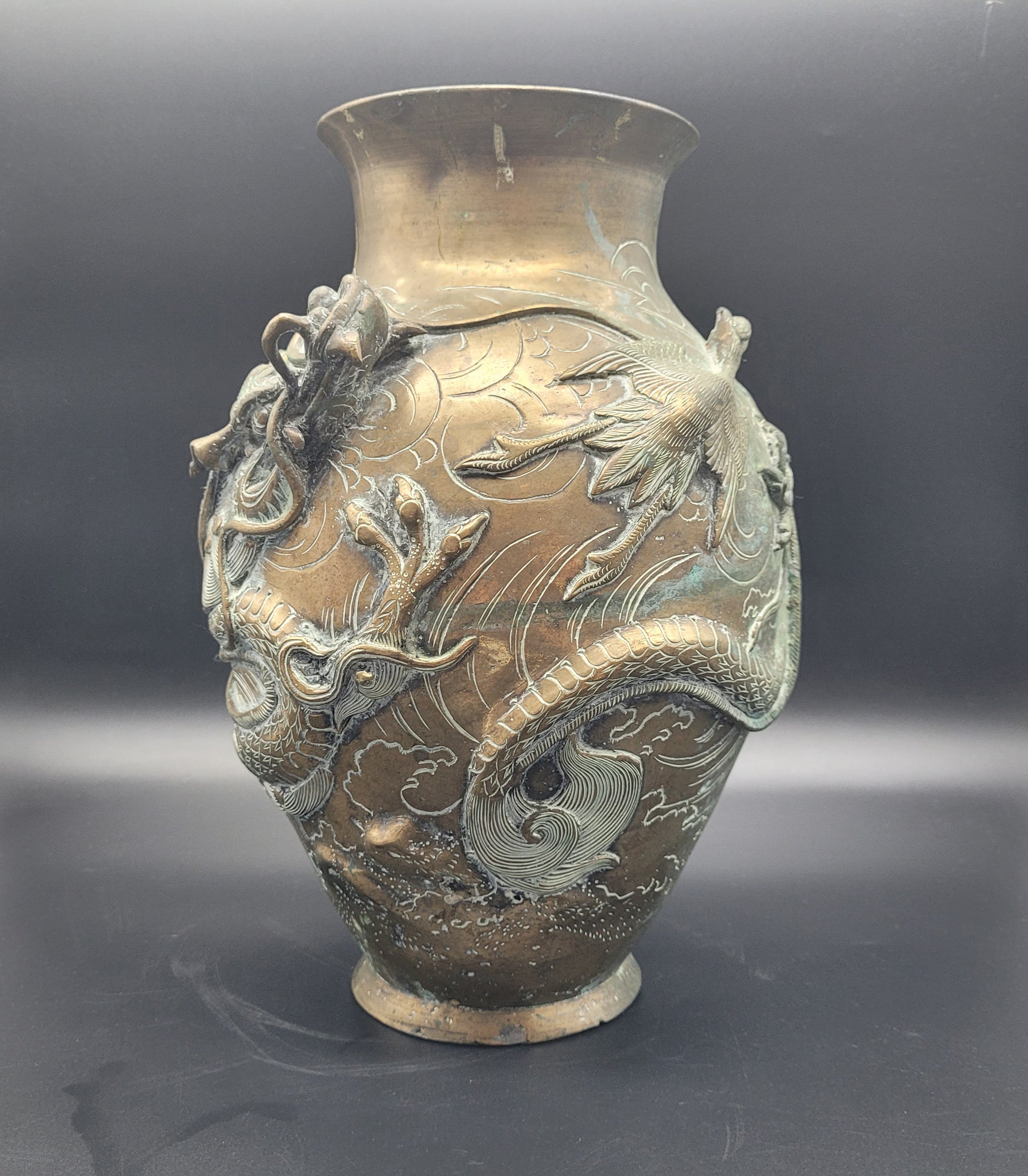Antique Japanese Meiji Bronze Dragon Vase 19th Century Signed to the base 