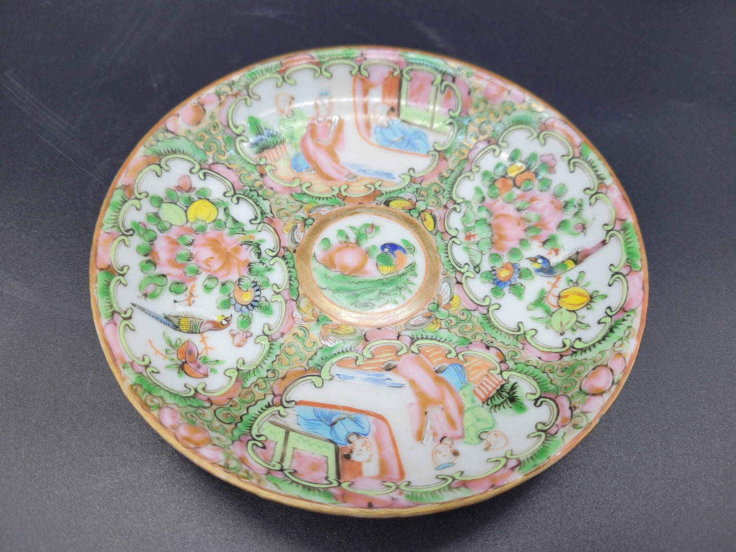 A Pair of Antique Chinese Famille Rose plates 