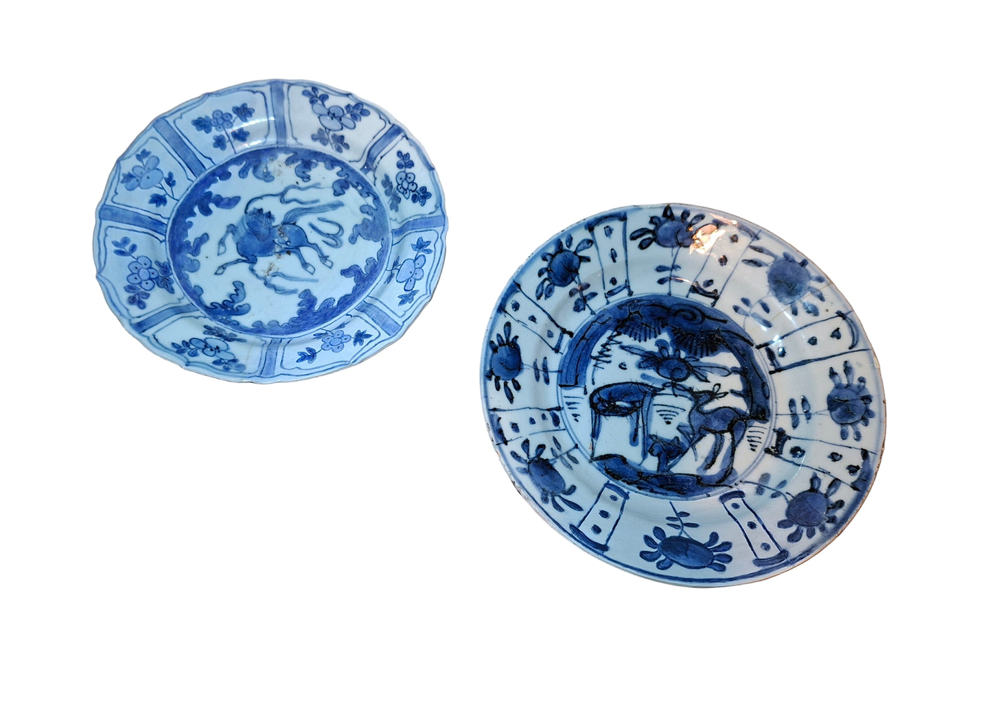 Antique Chinese blue and white dish, Ming dynasty, Wanli (1572-1620) and 18th Century Plate