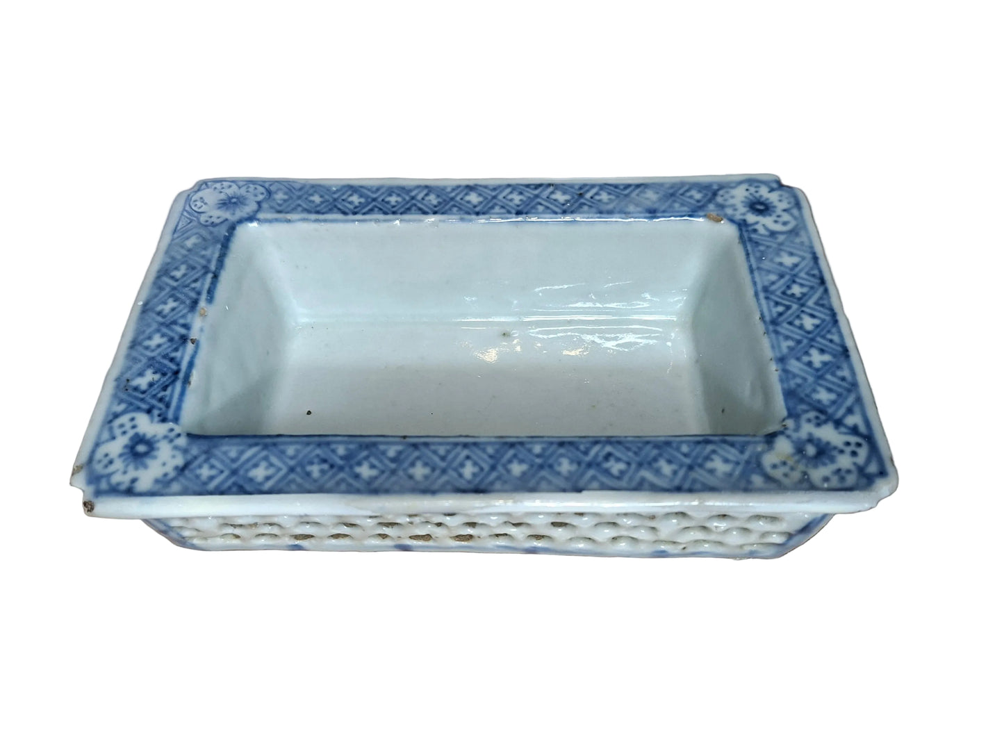 Antique 18th century Chinese blue and white porcelain reticulated jardiniere