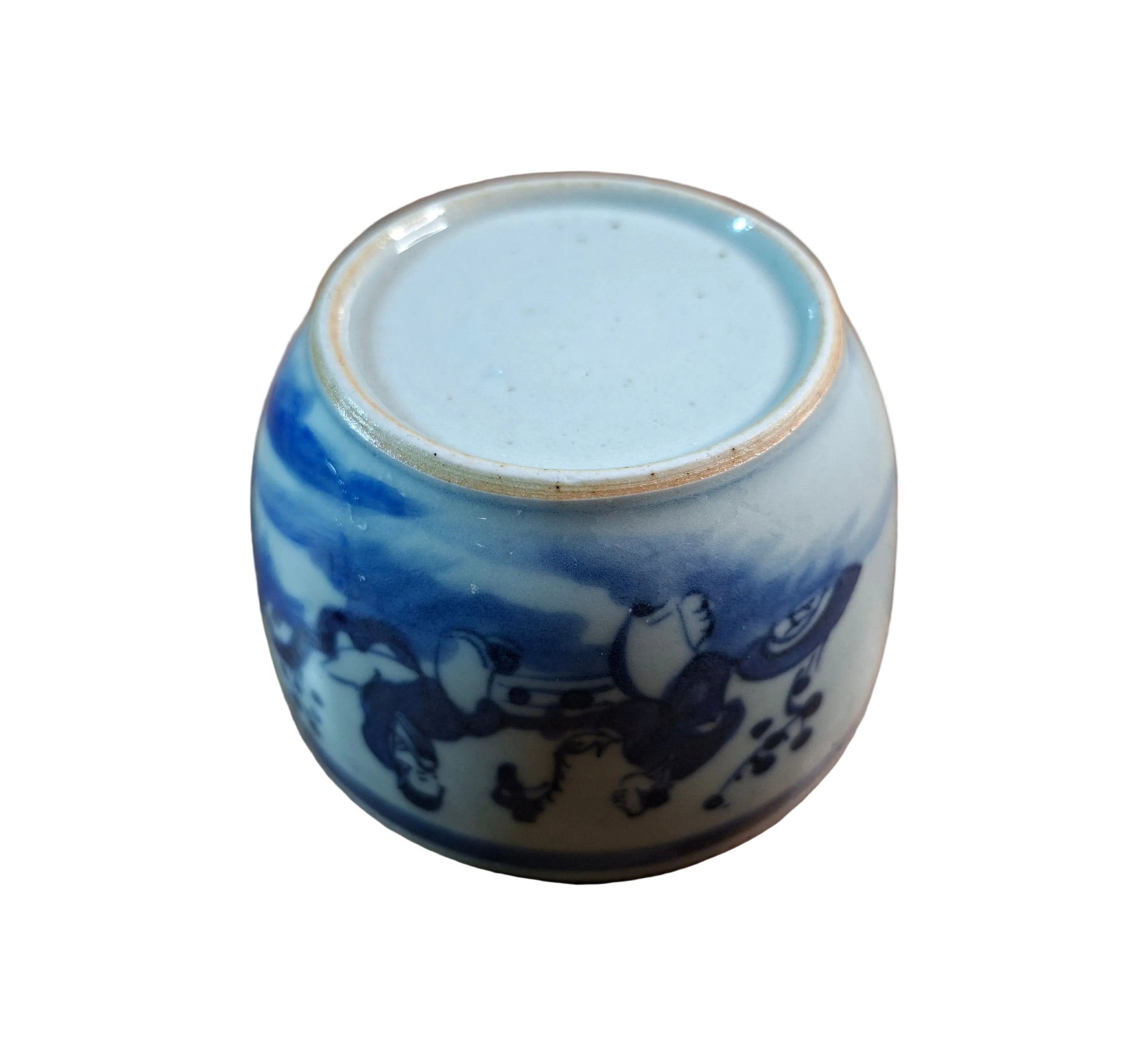 Antique oriental blue and white porcelain lidded jar, dating from the 18th/19th century. 