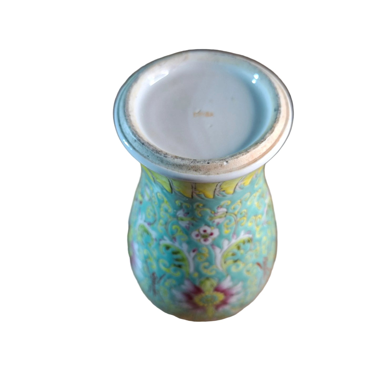 Foot of a Chinese vase dates to the Guangxu period (1875–1908) and is beautifully crafted in the famille jaune palette, known for its warm yellow ground and vibrant enamel decoration. 