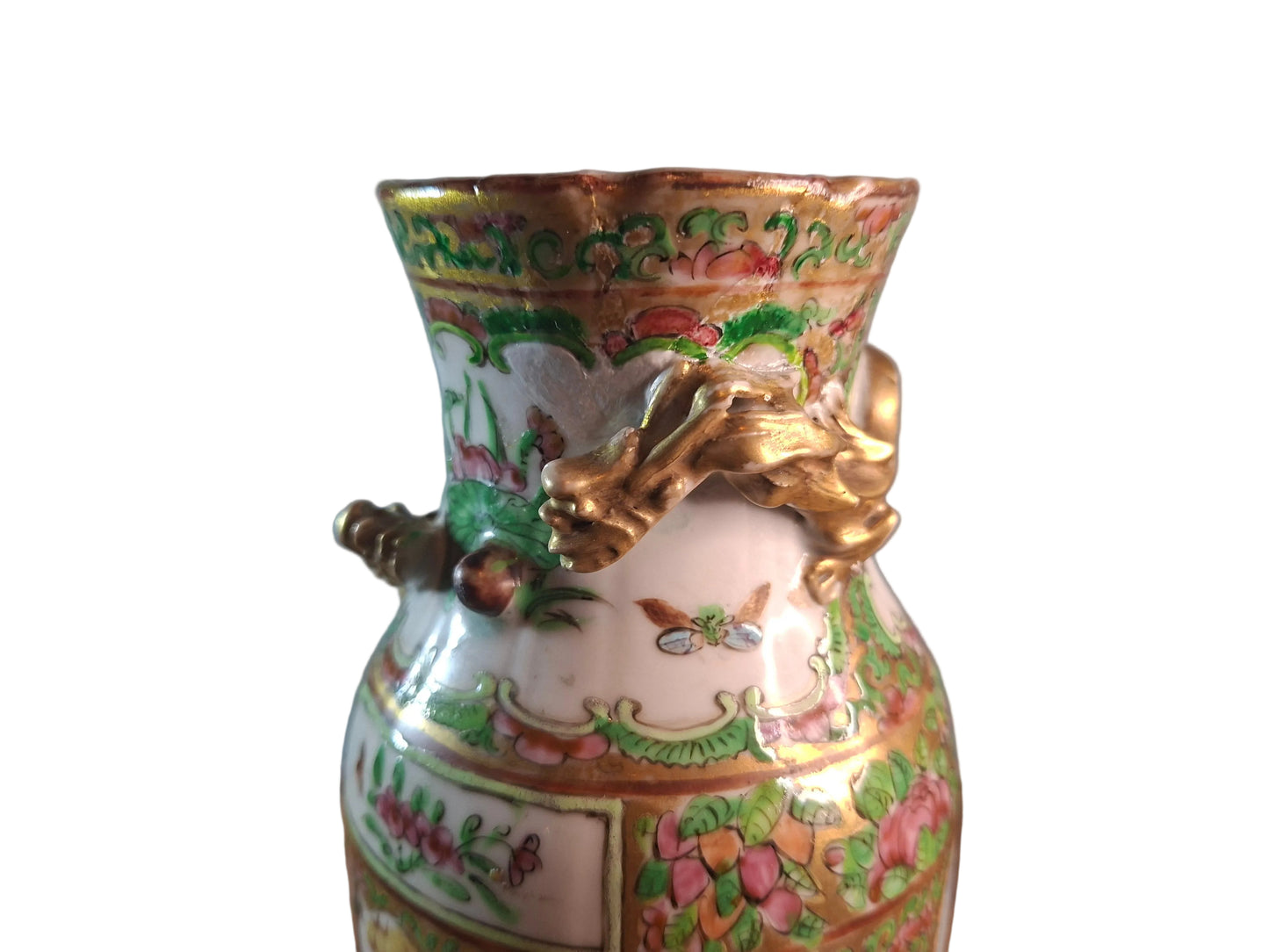 Restoration on a Qing dynasty 19th-century Chinese Canton Famille Rose vase.