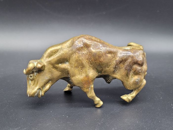 Vintage Brass / Bronze Bull Figurine Model