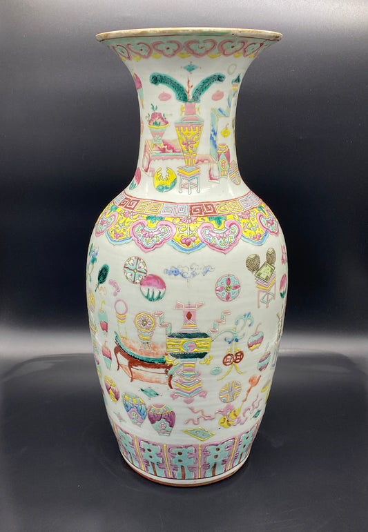 Chinese Porcelain Large 19th Century Famille Rose Vase