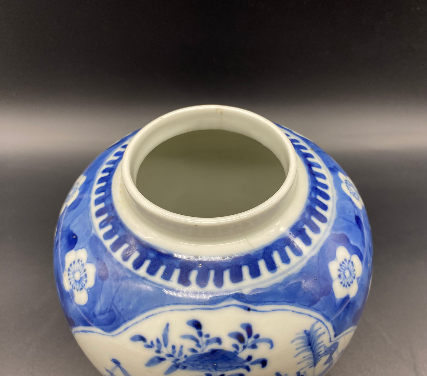 Chinese Ginger Jar 19th Century Porcelain Antique Vase SIGNED