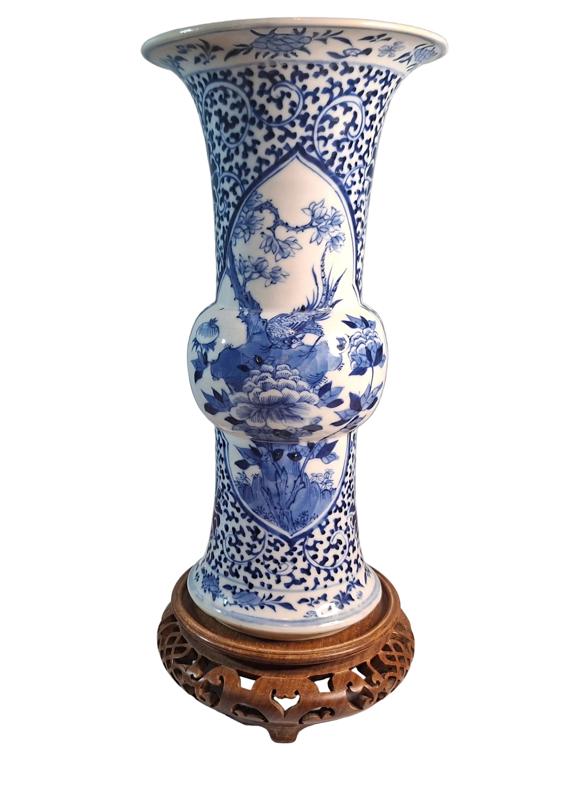Qing Dynasty Kangxi Style 19th Century Chinese Vase & Carved Stand