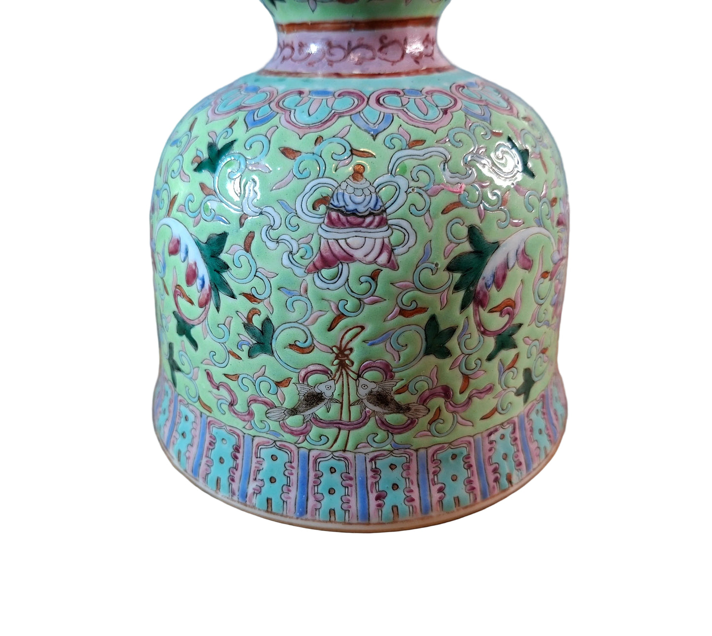ANTIQUE QING DYNASTY CHINESE TURQUOISE-GROUND FAMILLE-ROSE GOURD VASE DEPICTING 'LOTUS'