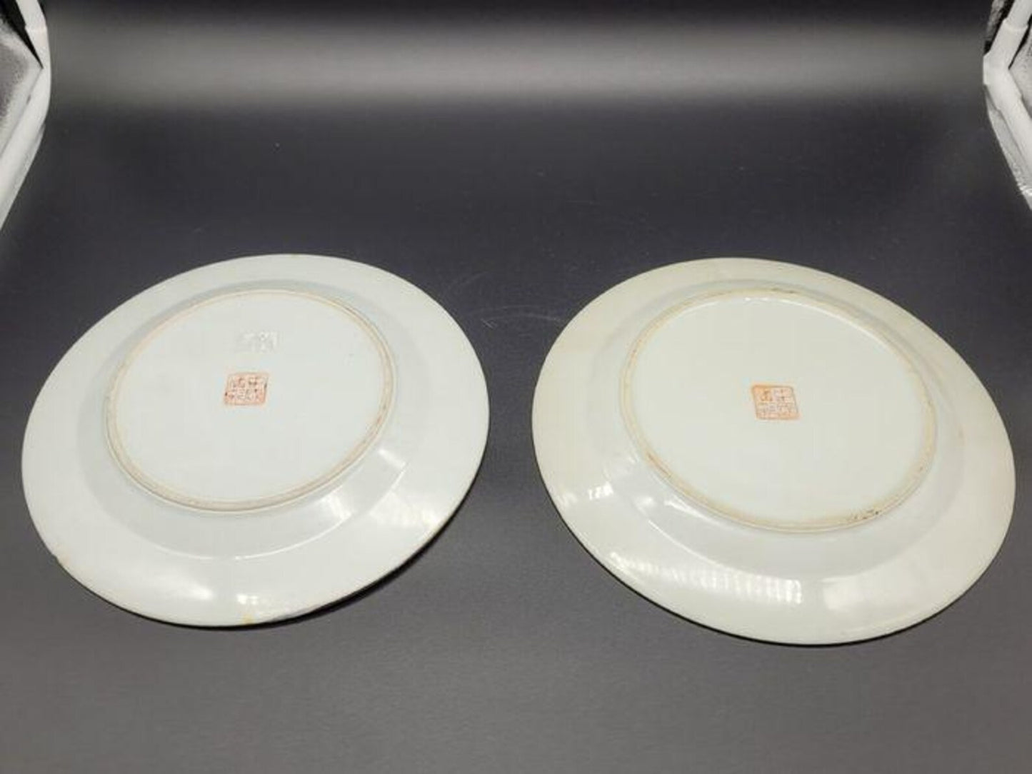 Chinese Early 20th century hand painted plates Famille Rose Pair