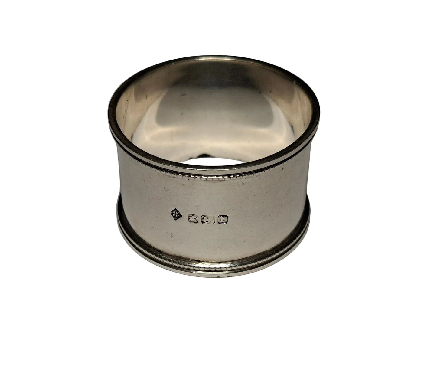 Antique Sterling Silver Napkin Ring by Martin & Hall hallmarked to 1909 and a weight of 33 grams