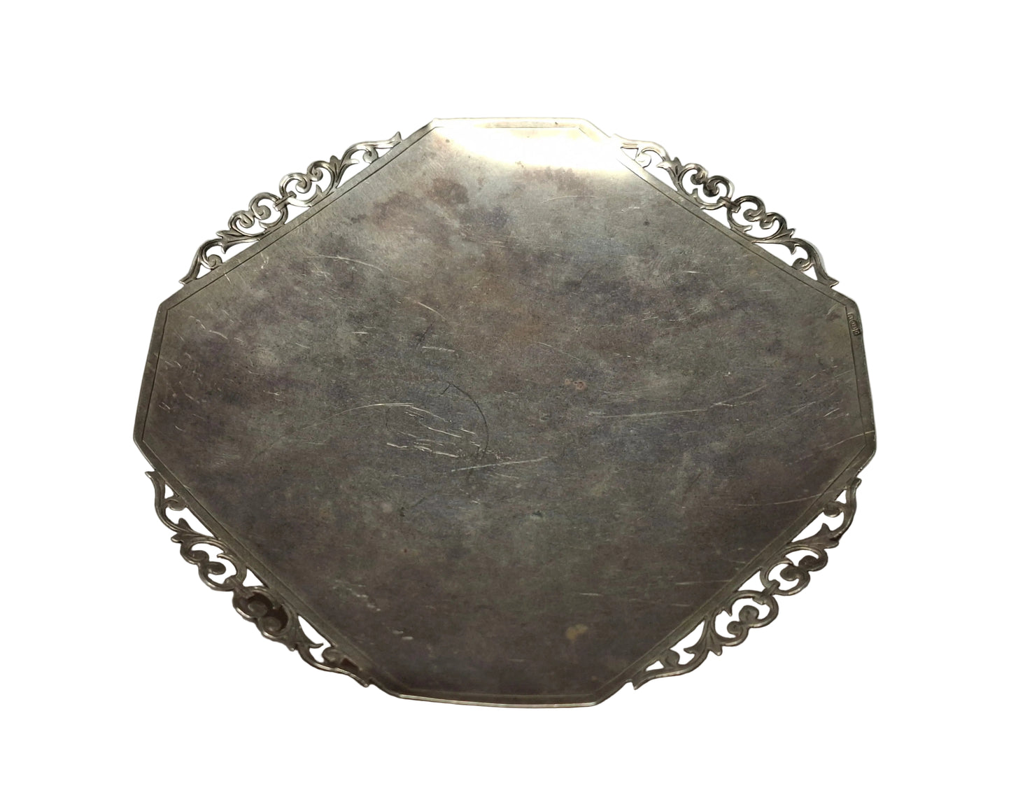 Antique sterling silver scrollwork footed dish, fully hallmarked in Birmingham